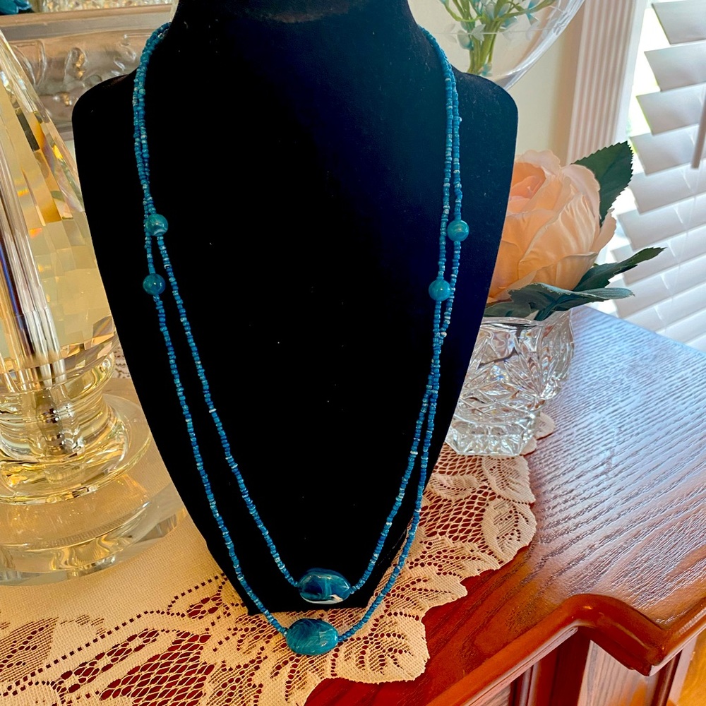 3/$15🎀 ELEGANT TURQUOISE BEADED NECKLACE